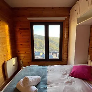 Con Encanto Y Vistas Increibles!! Chalet